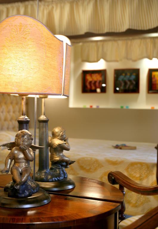 Le Convivial - Wine And Spa Experience Suites クシロカストロ エクステリア 写真